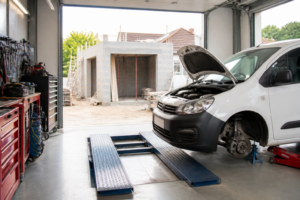 Comparateur garages : comment choisir le bon prestataire pour vos travaux de rénovation ou extension