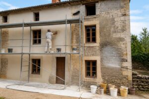 Ravaler façade : les étapes clés pour redonner vie à votre extérieur